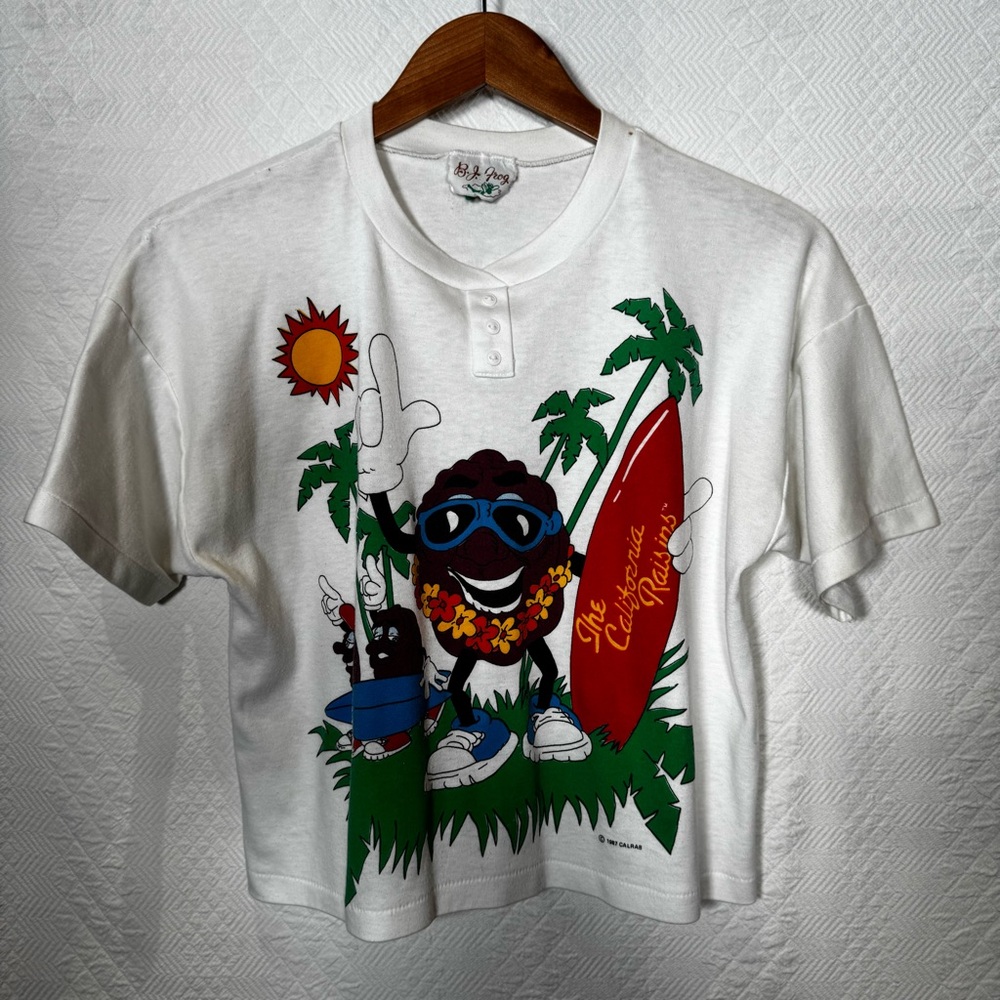 Vintage California Raisins On Tour White Henley Shirt Medium 1987 Cropped